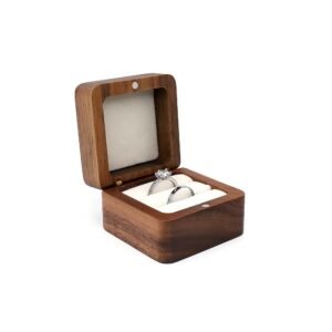 GM02-18 Wooden Jewelry Box White Lines Square Double Slot Walnut Ring Box